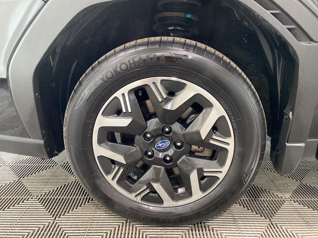 Used 2025 Crystal Black Silica Subaru Premium image 12