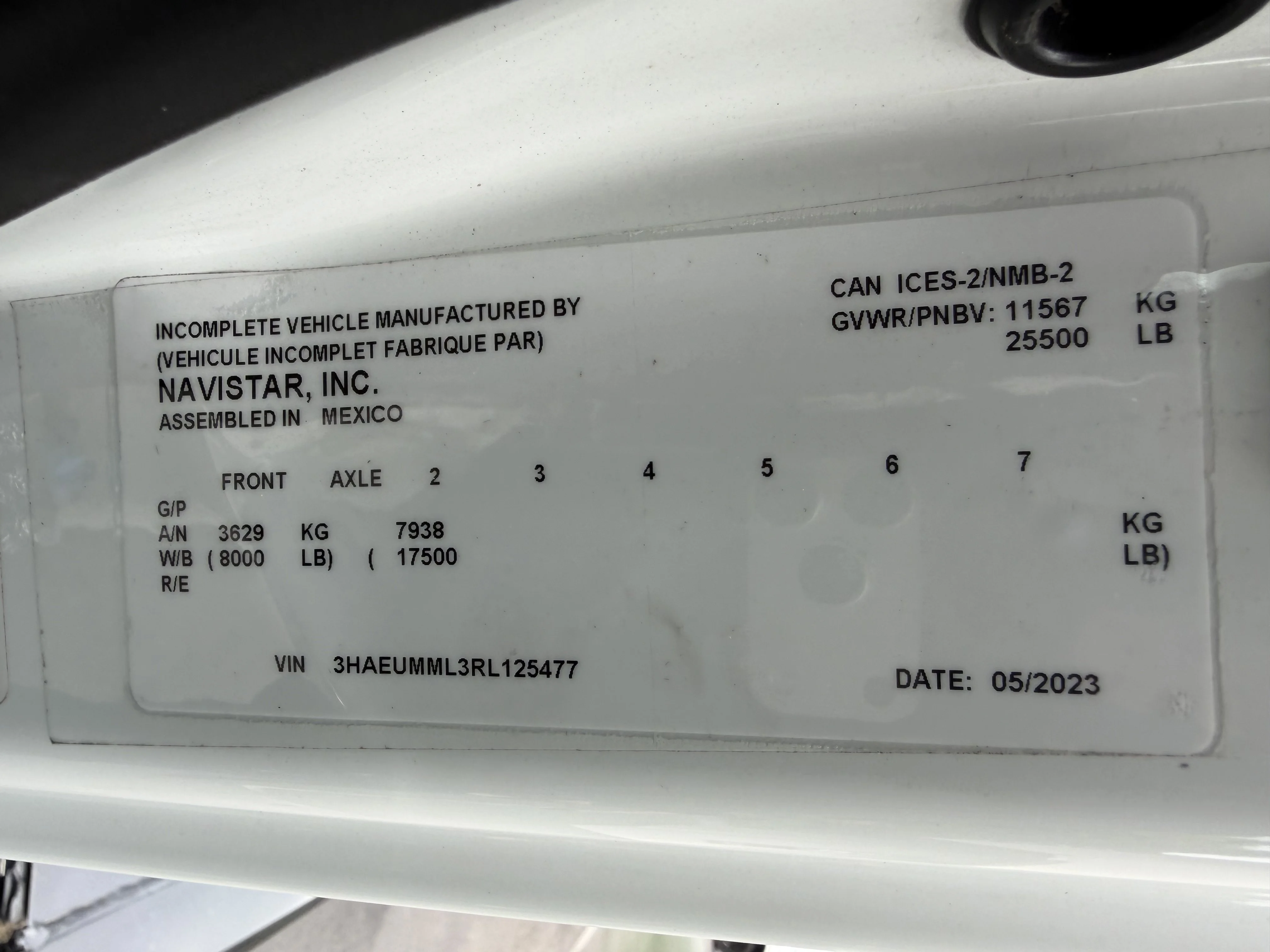 Used 2024 White INTERNATIONAL  image 13