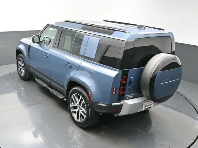 Used 2025 Blue Land Rover S image 40