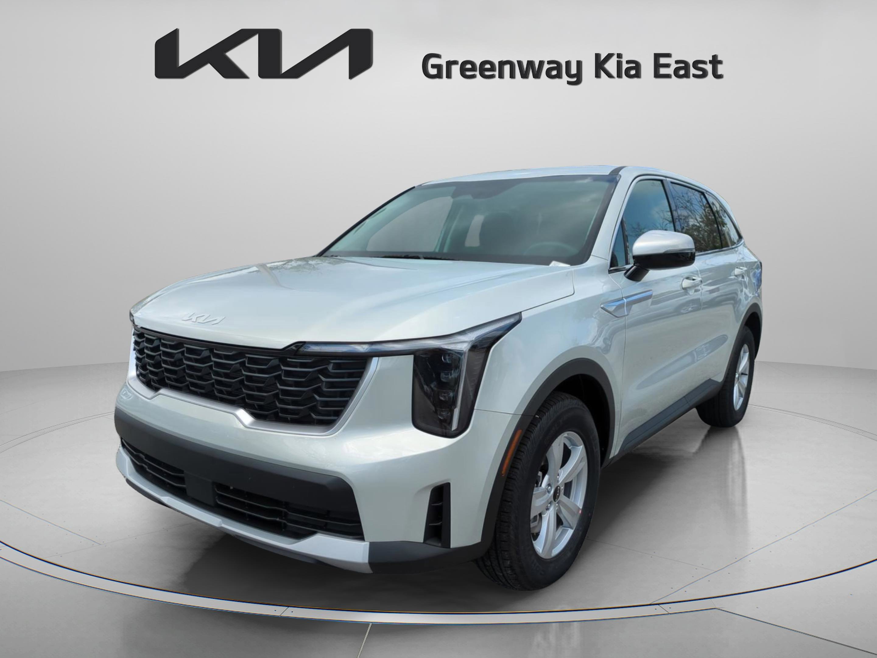New 2026 Ivory Silver Kia LX image 10