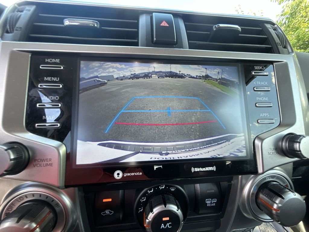 Used 2023 White Toyota SR5 image 22