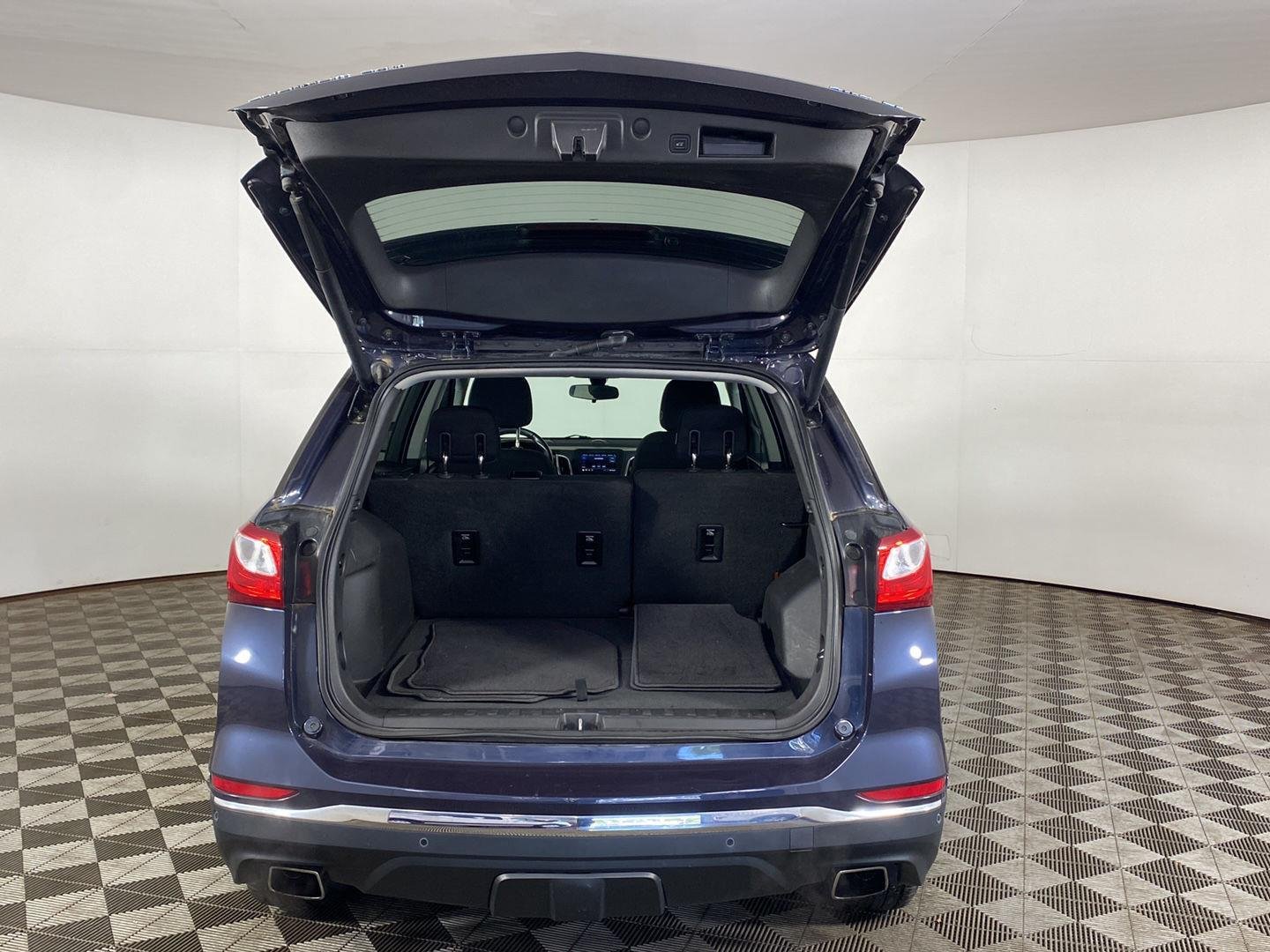 Used 2019 Storm Blue Metallic Chevrolet LT image 28
