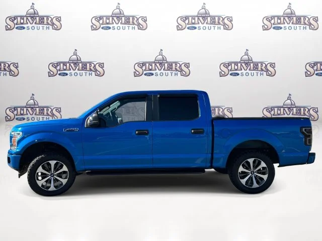 Used 2019 Blue Ford XL image 6