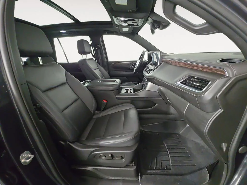 Used 2023 Dark Ash Metallic Chevrolet Z71 image 15