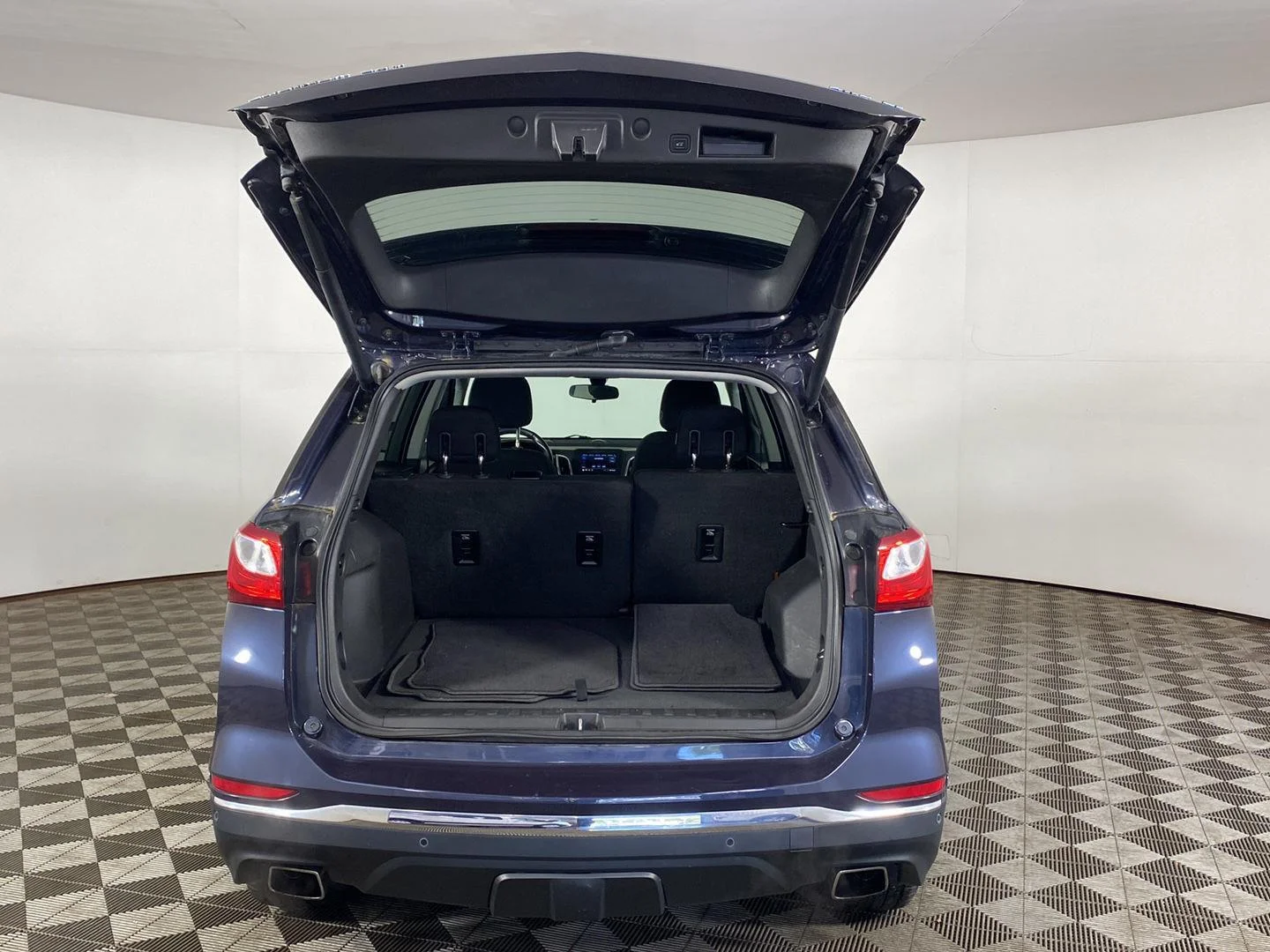 Used 2019 Storm Blue Metallic Chevrolet LT image 28