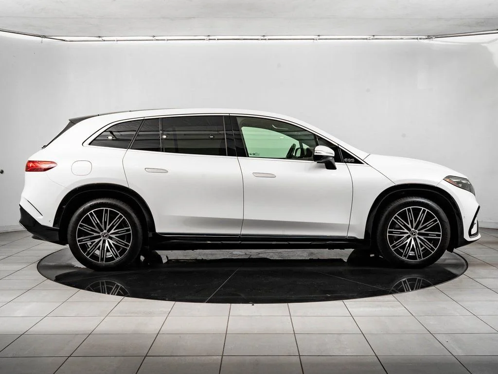 Used 2023 Diamond White Mercedes-Benz 580 image 6