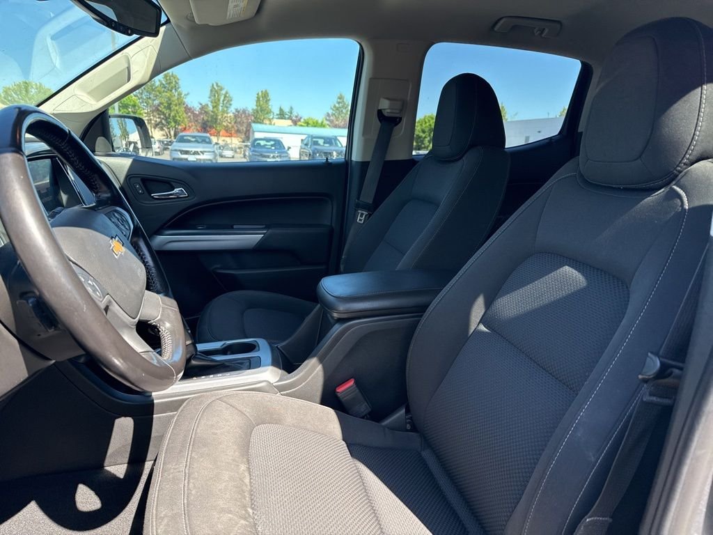Used 2020 Satin Steel Metallic Chevrolet LT image 9