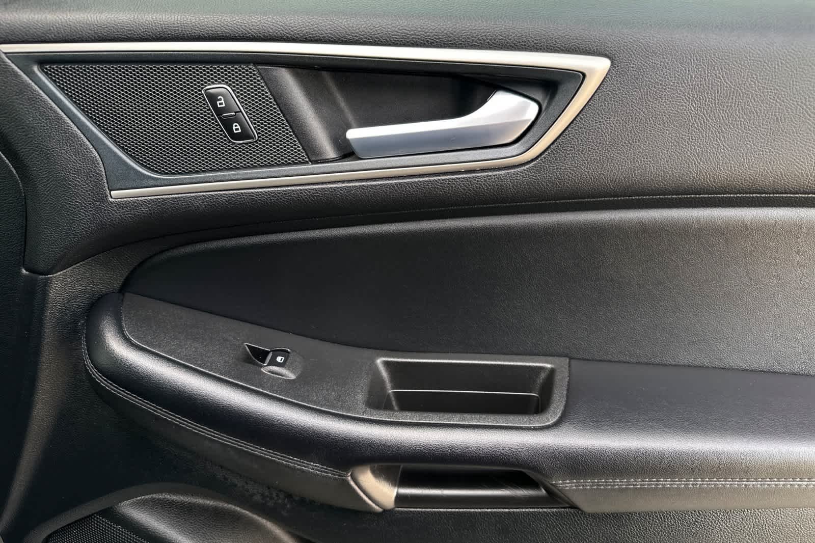 Used 2024 Carbonized Gray Metallic Ford SEL image 19