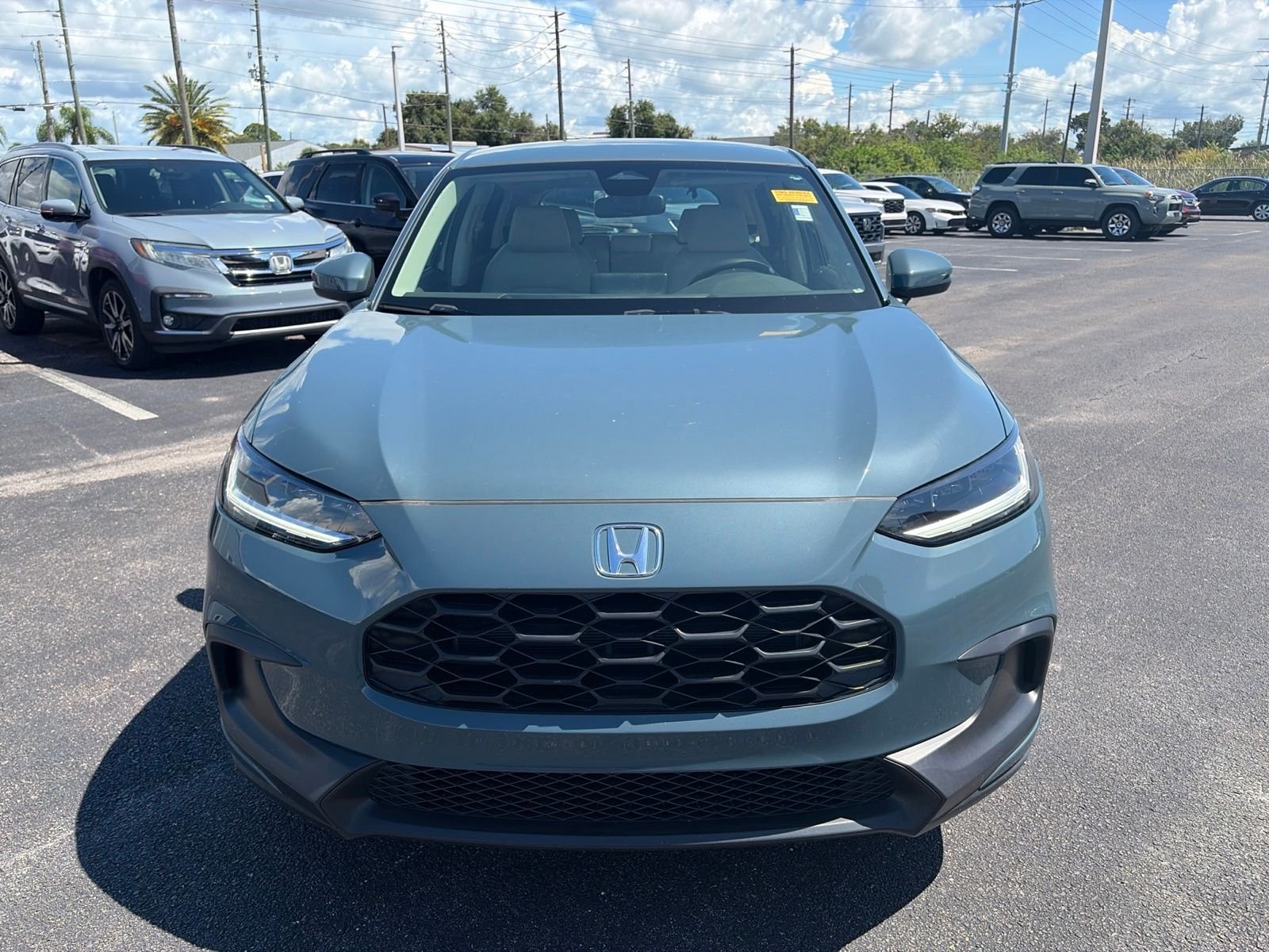 2025 Honda HR-V LX - Photo 2