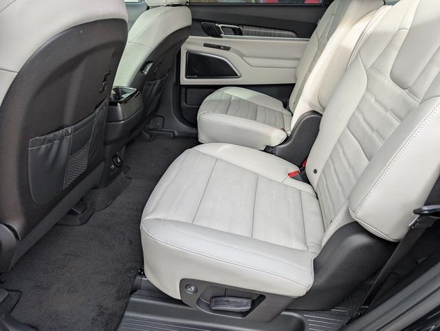 2025 Kia Telluride SX Prestige - Photo 12