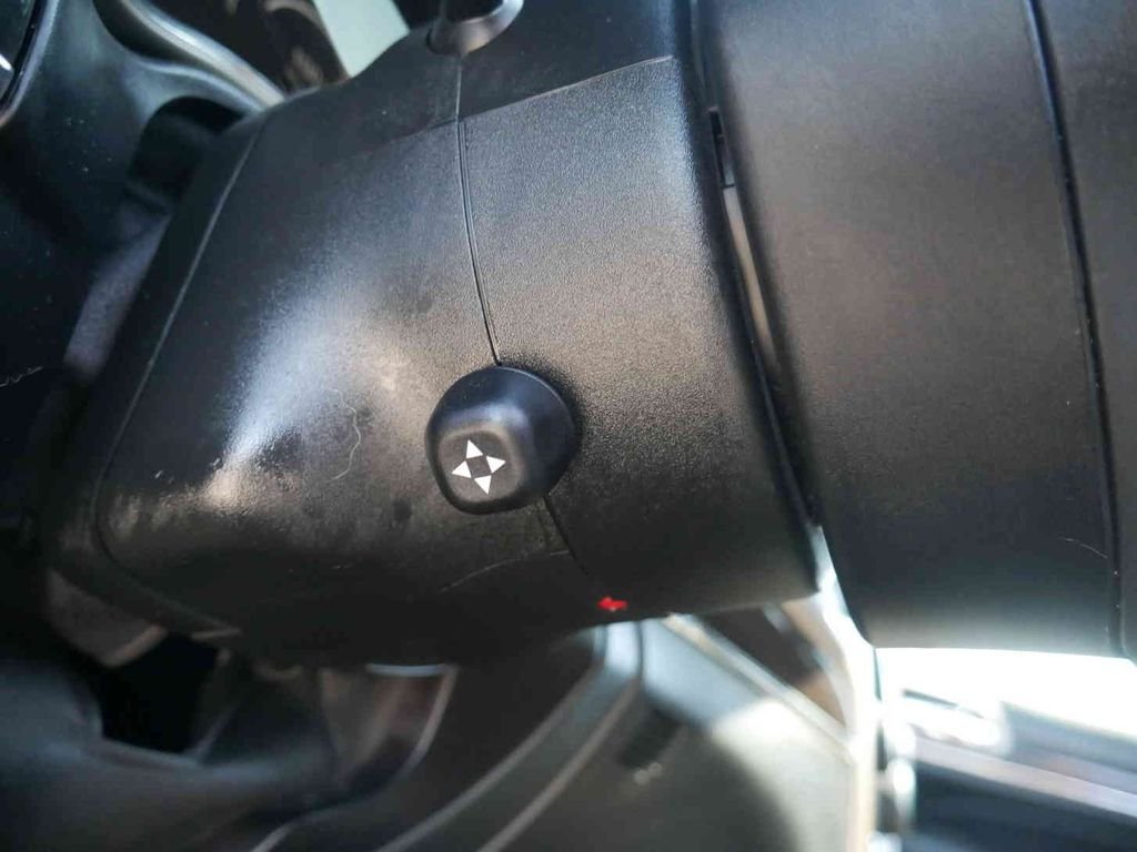 Used 2015 Black Jeep Overland image 29
