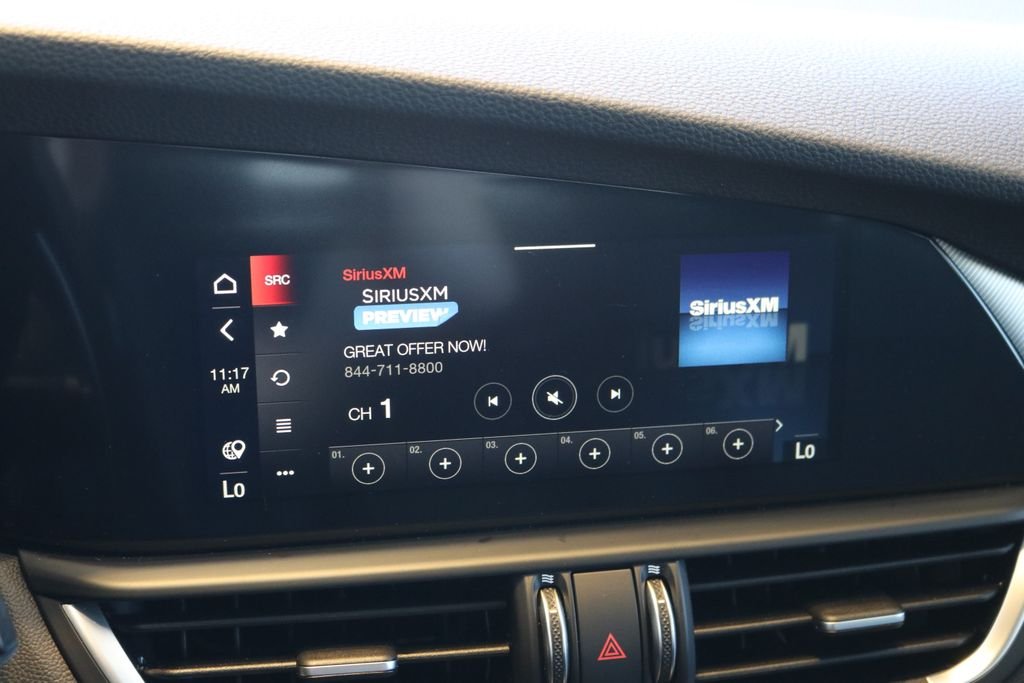 2025 Alfa Romeo Giulia Base - Photo 35