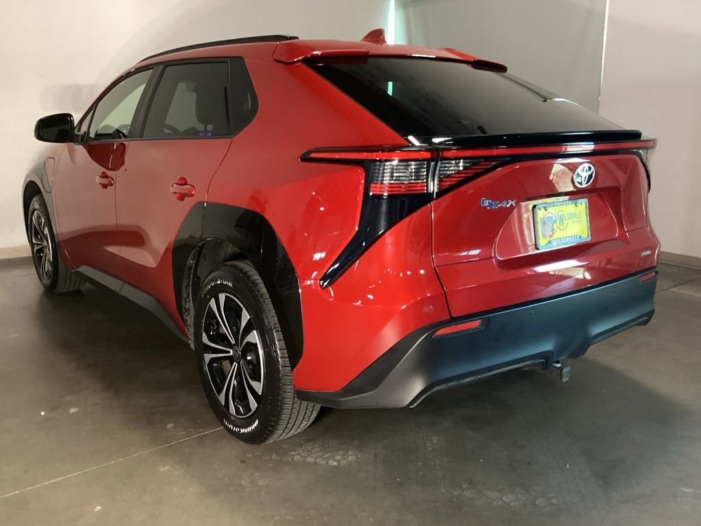 Used 2023 Red Toyota XLE image 10