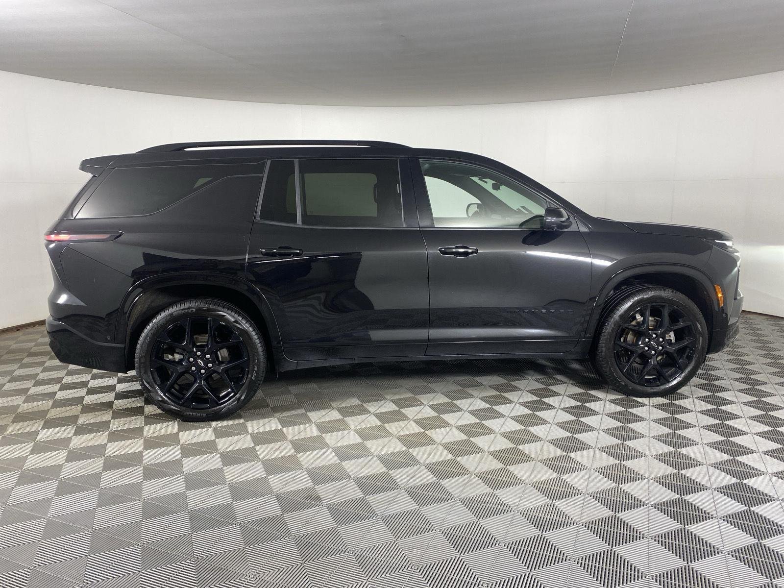 Used 2024 Mosaic Black Metallic Chevrolet AWD RS image 11