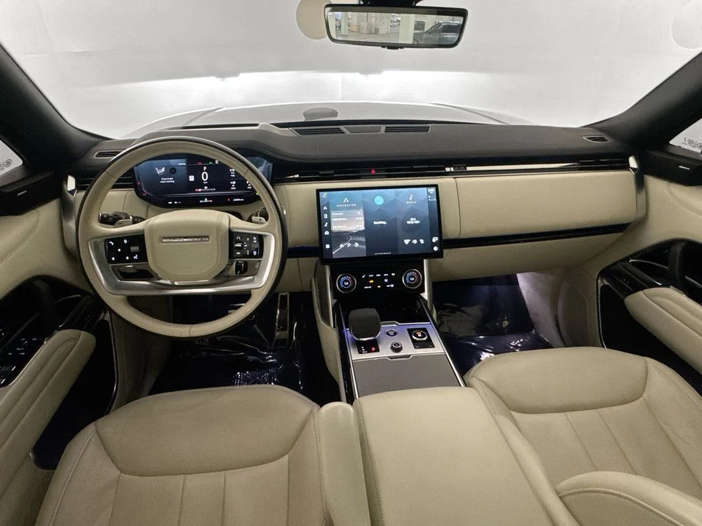 Certified Used 2023 Black Land Rover SE image 22