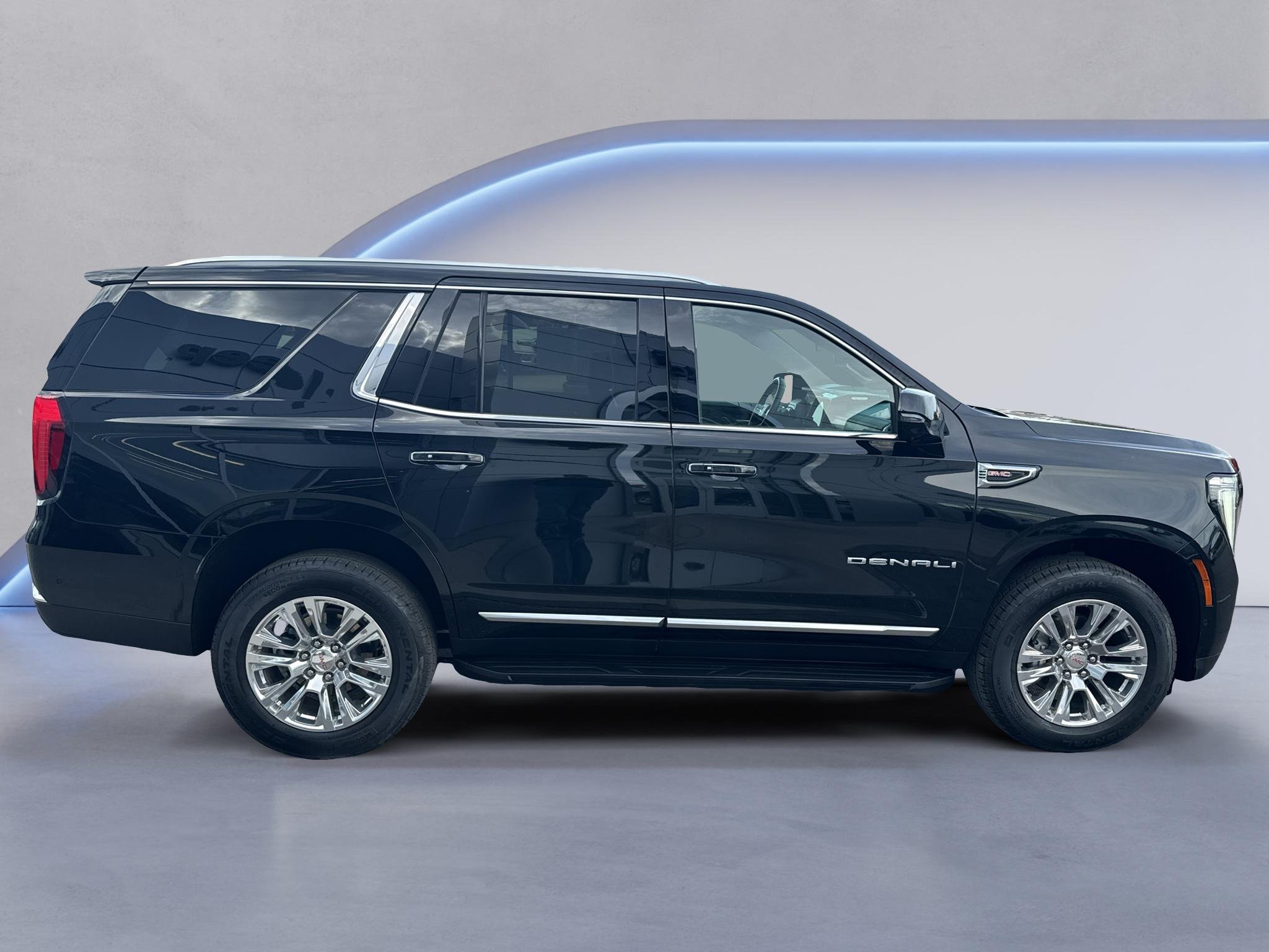 Used 2025 Onyx Black GMC Denali image 6