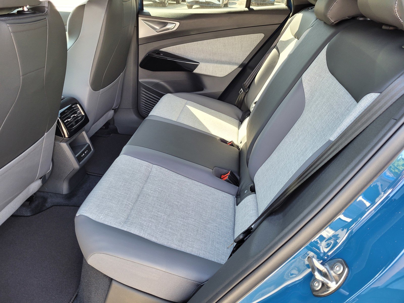 New 2026 Blue Volkswagen Pro image 6
