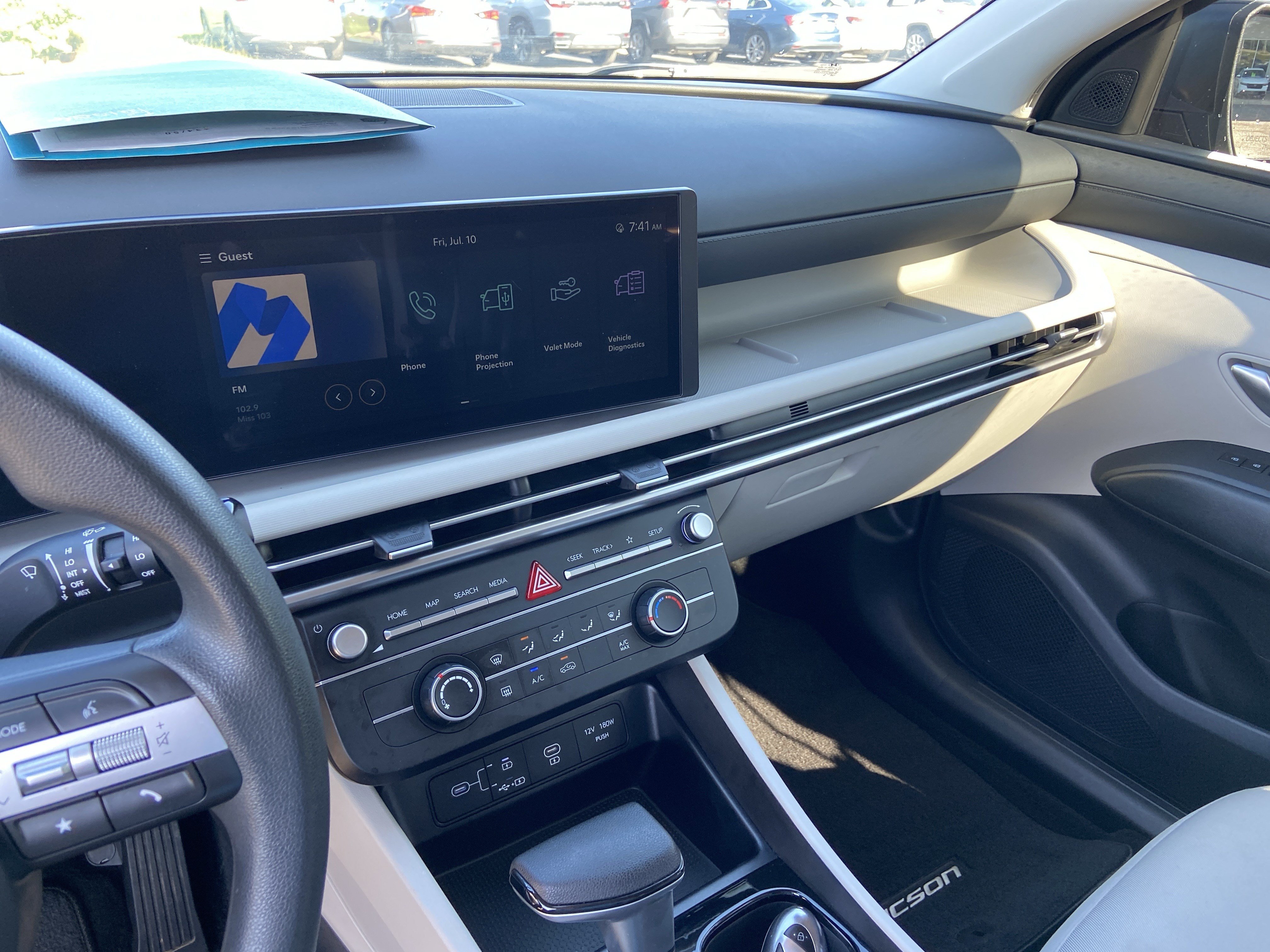 Used 2025 Phantom Black Hyundai SE image 23