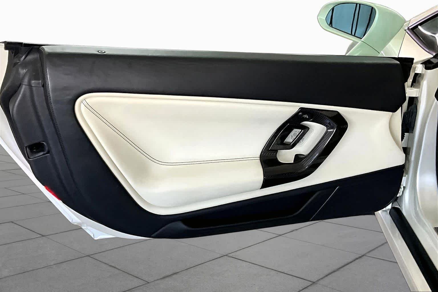 Used 2008 Bianco Monocerus Lamborghini  image 17