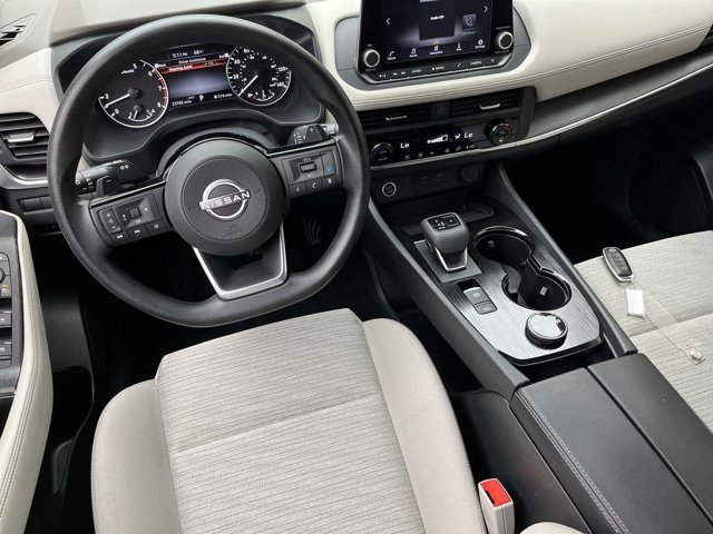 Used 2023 Super Black Nissan SV image 12
