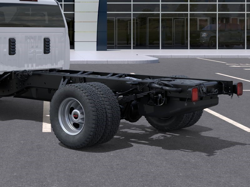 2025 GMC Sierra 3500HD Pro - Photo 14