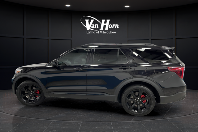 Used 2023 Agate Black Metallic Ford ST image 4