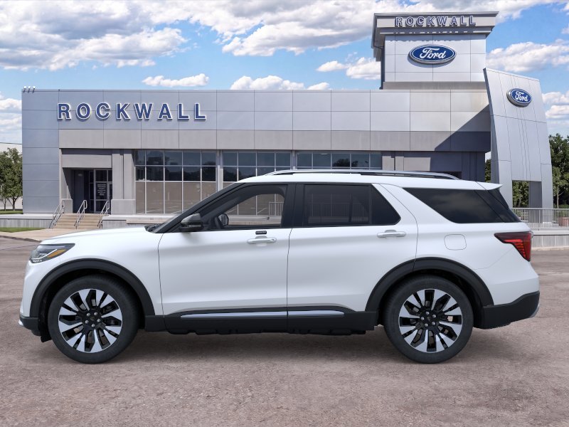 New 2026 Star White Metallic Tri-Coat Ford Platinum™ image 3