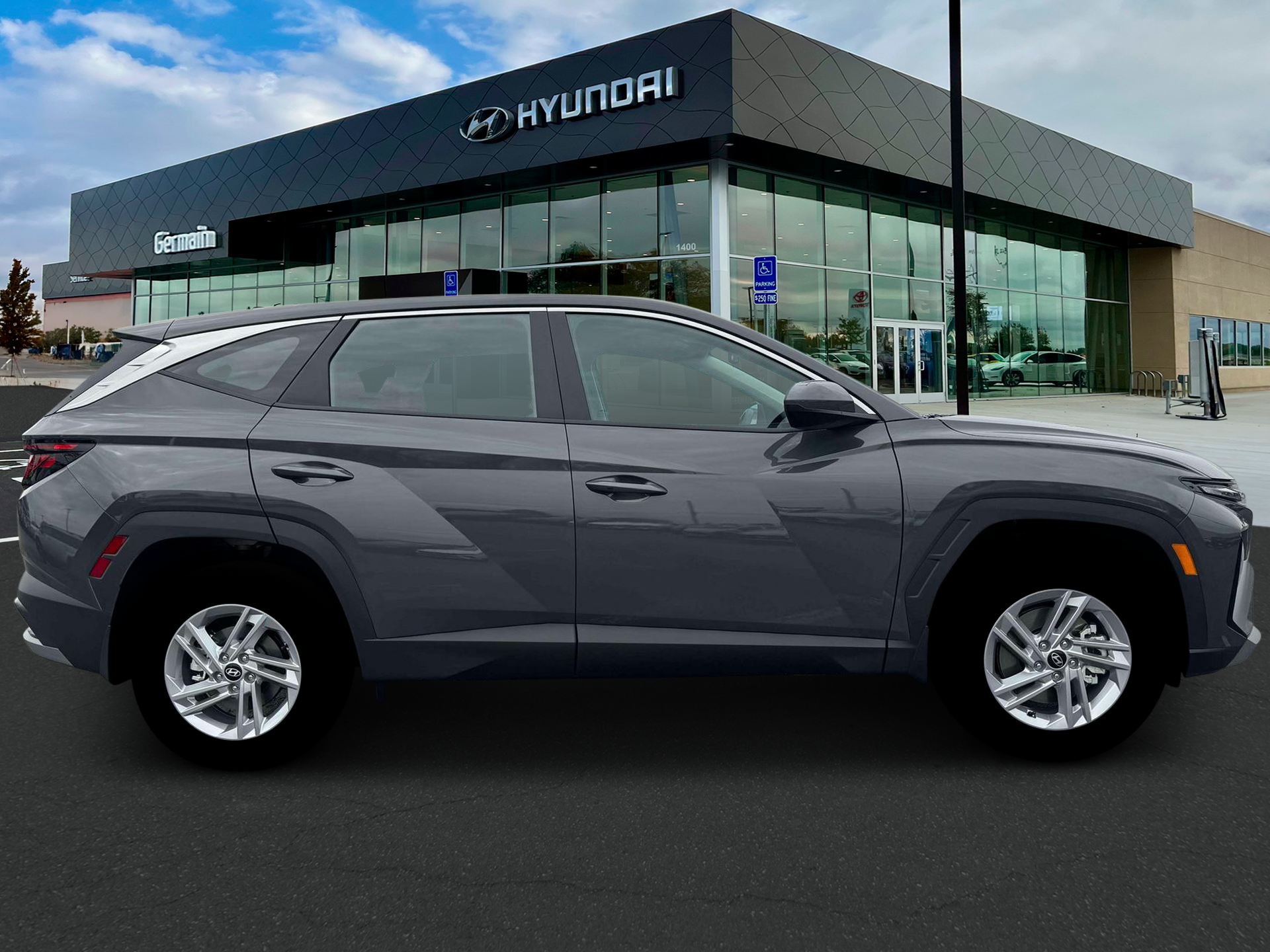 New 2026 Ecotronic Gray Hyundai SE AWD image 9