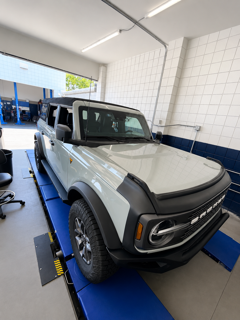 2023 Ford Bronco Badlands 4x4's photo