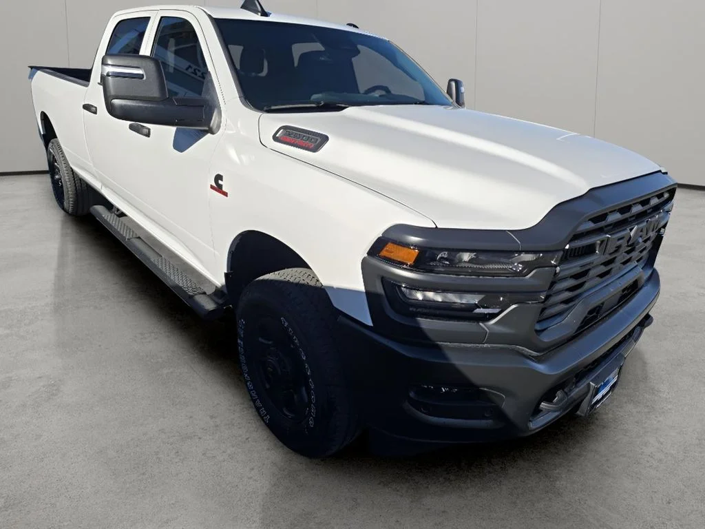 New 2026 Bright White Clear-Coat Exterior Paint RAM Tradesman image 7