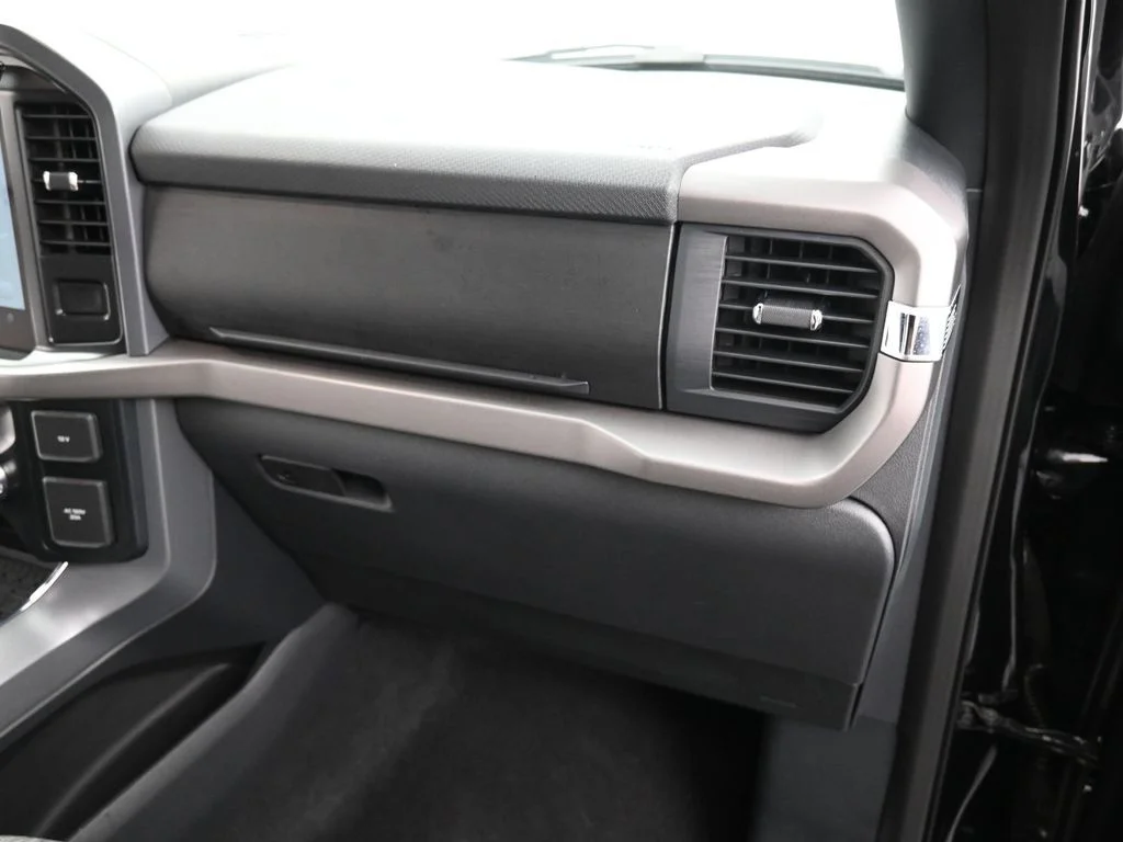 2025 Ford F-150 XLT - Photo 26