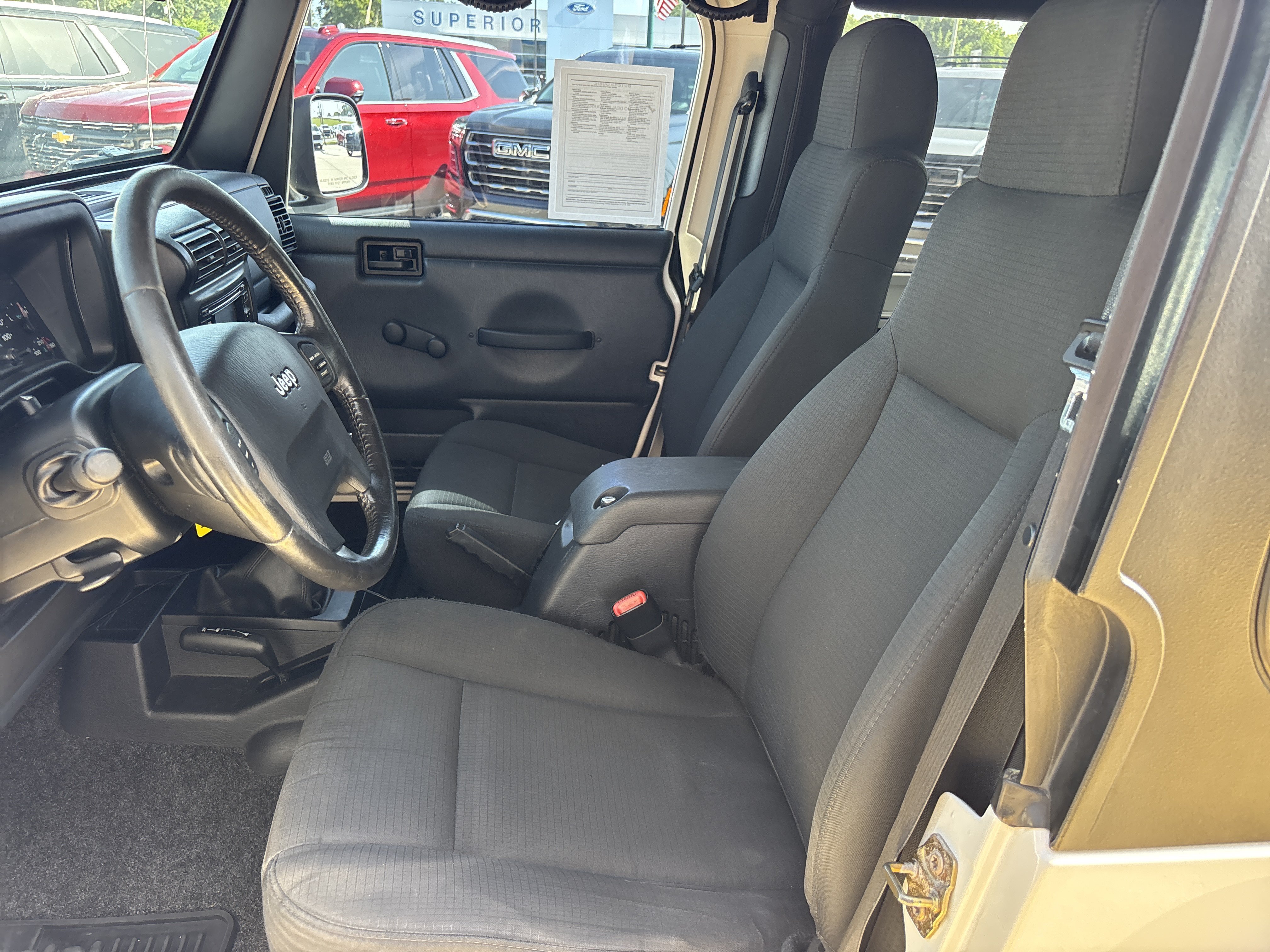 Used 2006 White Jeep Rubicon image 12