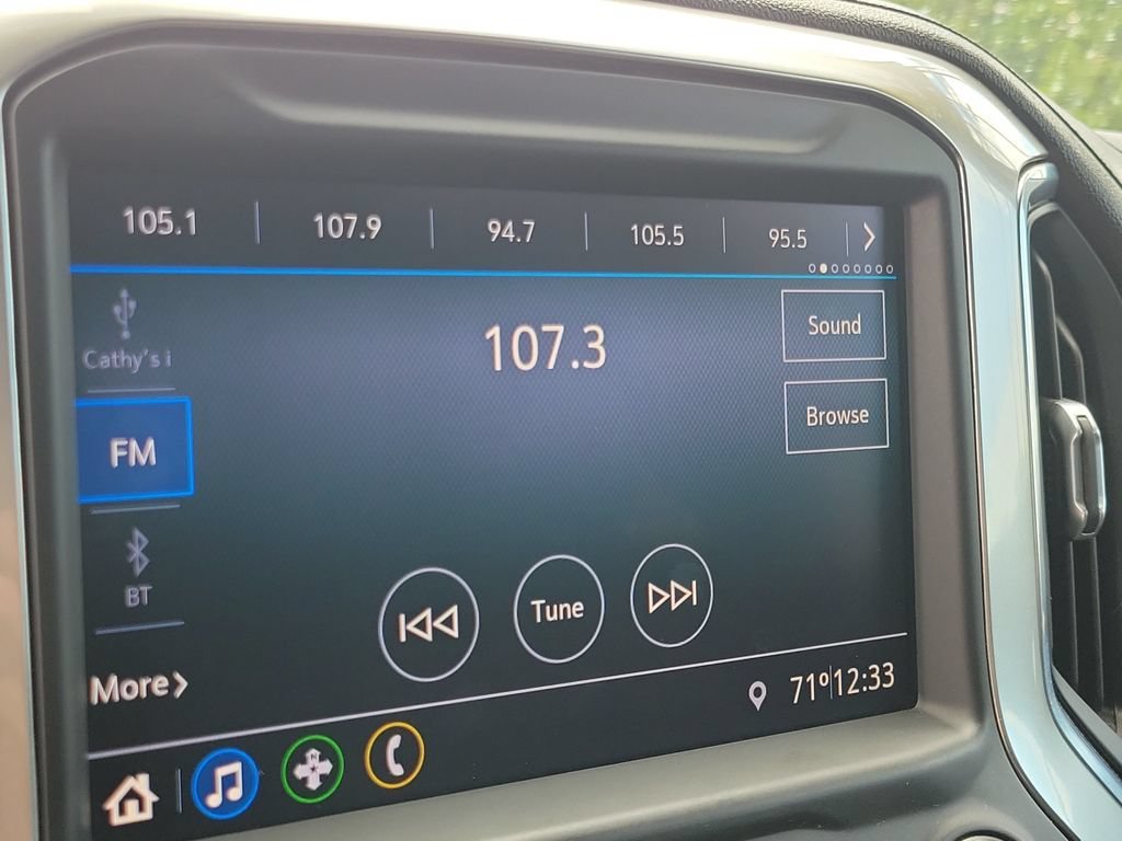 Used 2020 Shadow Gray Metallic Chevrolet LT image 26