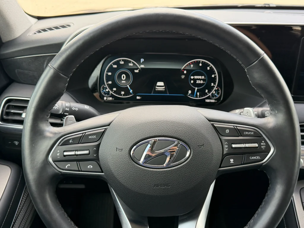 Used 2021 Becketts Black Hyundai Limited image 13