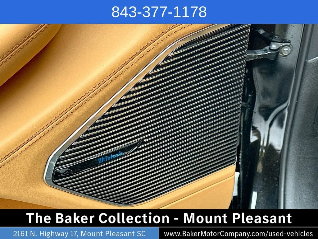 Used 2025 Diamond Black Jeep Summit image 19
