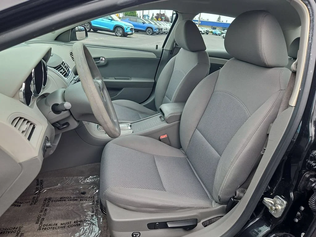 Used 2011 Black Granite Metallic Chevrolet LS image 21