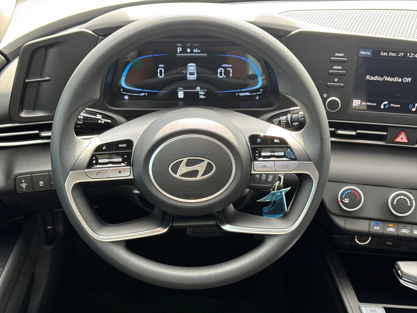 New 2026 Ecotronic Gray Hyundai SE image 16