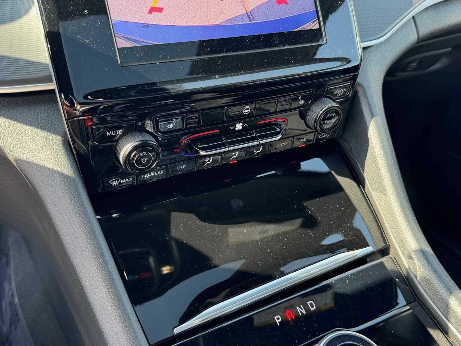 2025 Jeep Grand Cherokee L Laredo - Photo 18