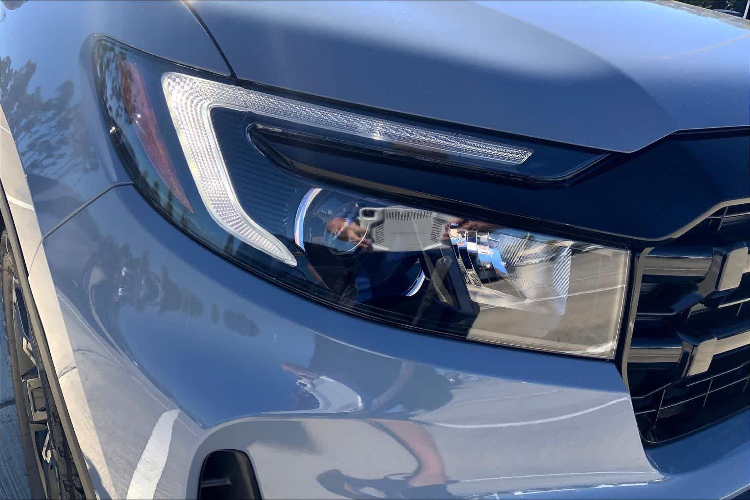 New 2026 Sonic Gray Pearl Honda Black Edition image 13
