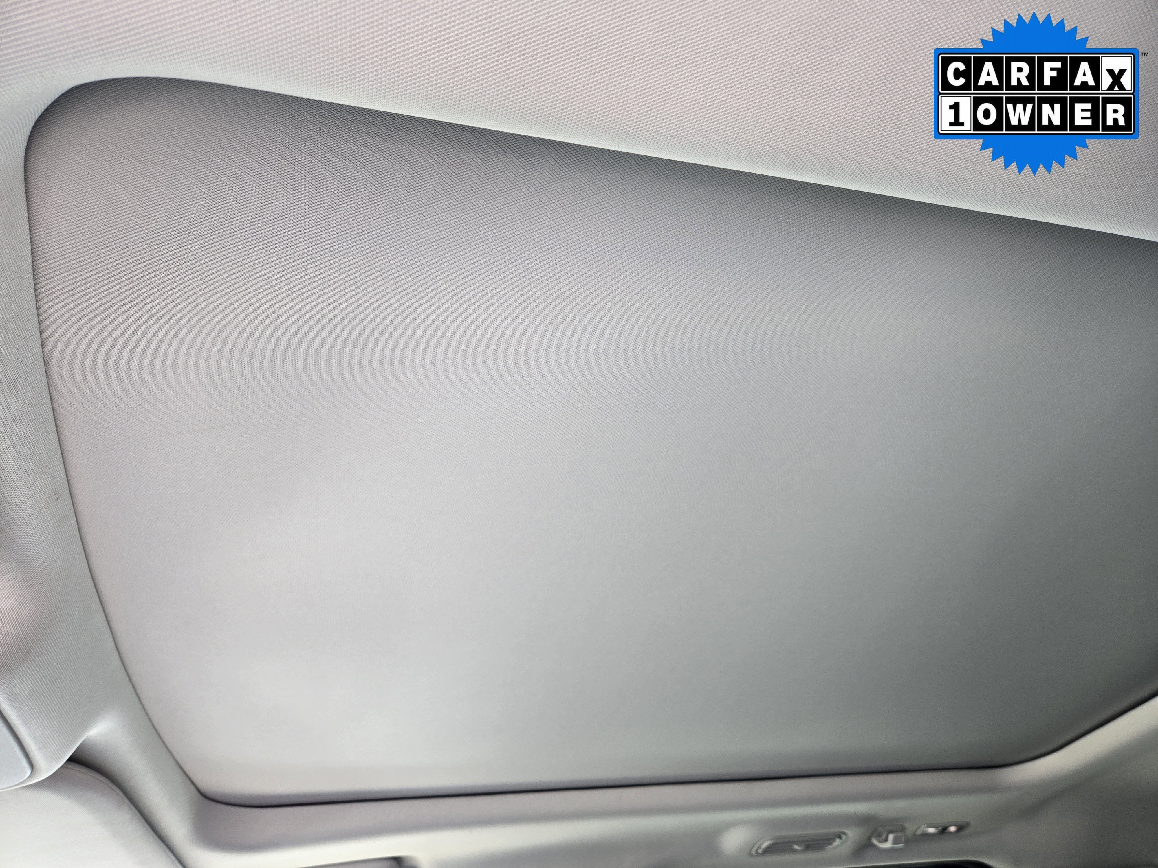 Certified Used 2025 Oxford White Ford Platinum image 21