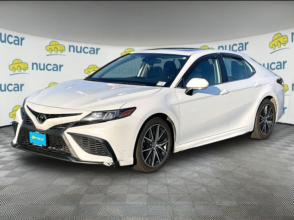 Used 2023 Ice Toyota SE image 2