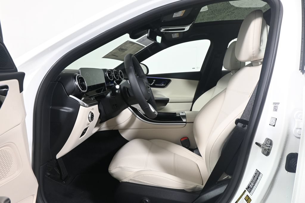 New 2026 Polar White Mercedes-Benz C 300 image 40