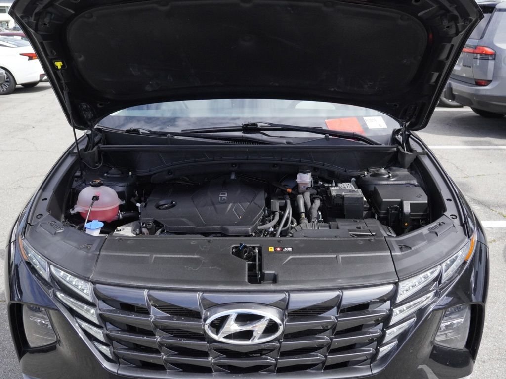 Used 2023 Black Hyundai SEL image 21