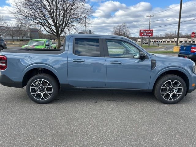 New 2026 Azure Gray Metallic Tri-Coat Ford Lariat® image 9