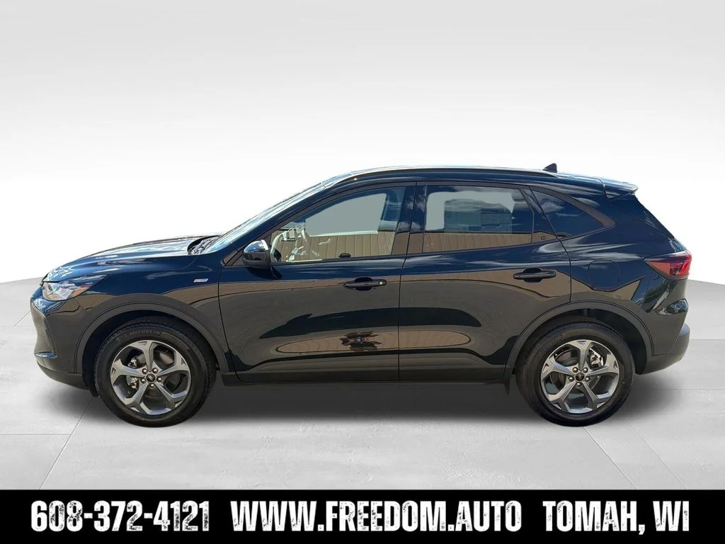 New 2026 Black Ford ST-Line Select image 3