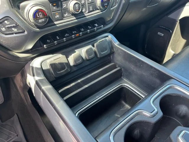 Used 2017 White Chevrolet LTZ image 23