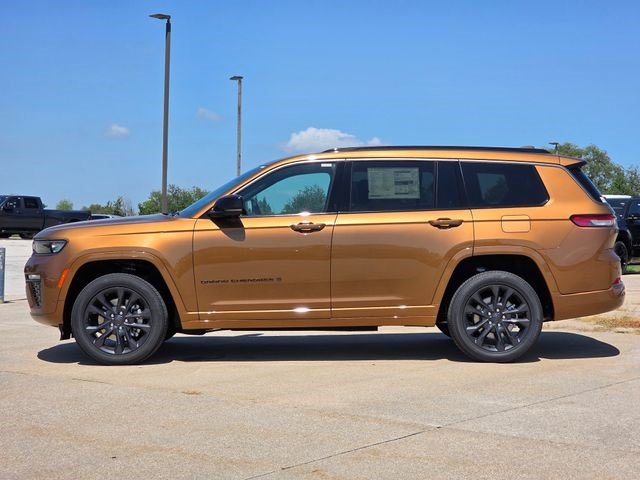 New 2026 Copper Shino Metallic Clearcoat Jeep Limited Reserve image 4