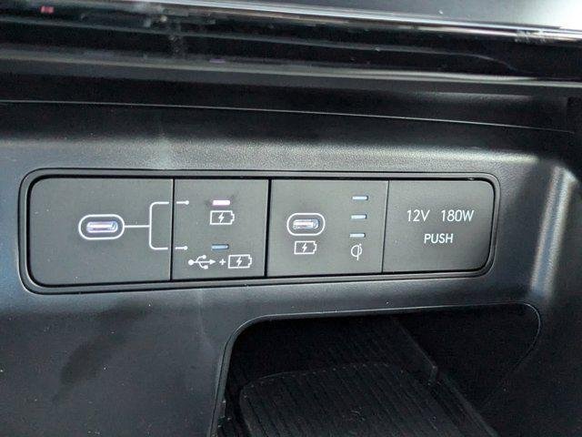 New 2025 Phantom Black Hyundai Limited image 58
