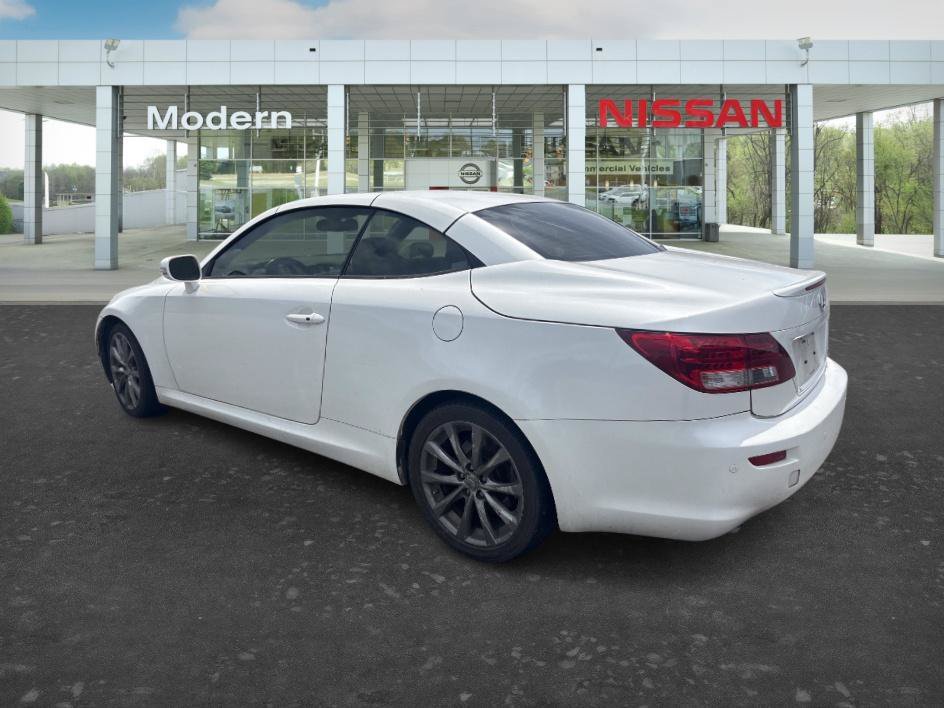 Used 2013 Starfire Pearl Lexus 250 C image 3