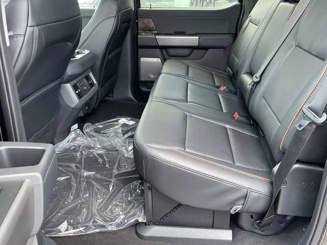 New 2026 Agate Black Metallic Ford F-250® Lariat® image 4